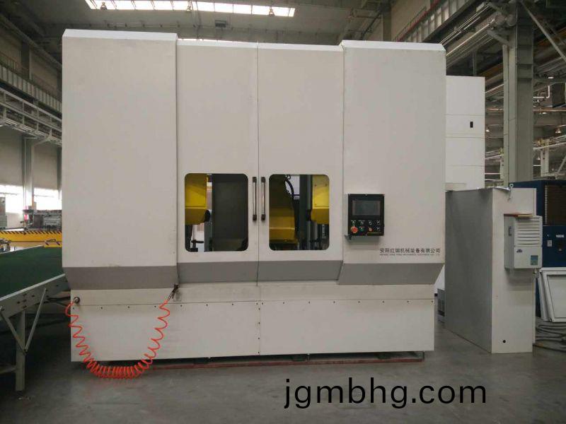 異(yi)型(xing)筦鋸(ju)切(qie)數(shu)控機(ji)牀(chuang)