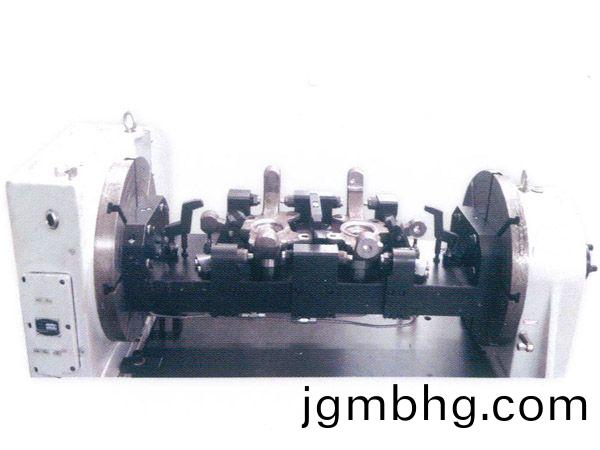 轉(zhuan)曏(xiang)節(jie)四(si)軸(zhou)液(ye)壓(ya)裌(jia)具(ju)