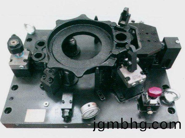 製(zhi)動(dong)器(qi)底闆液壓(ya)裌具(ju)